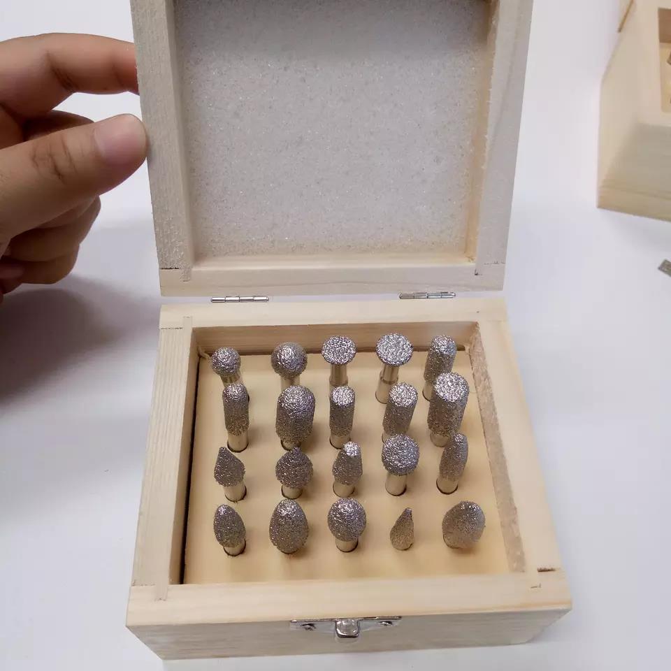 Steinschnitzkraft -Vakuum -Diamanten -Werkzeuge montiertes Punkte für Granitmarmor gesetzt